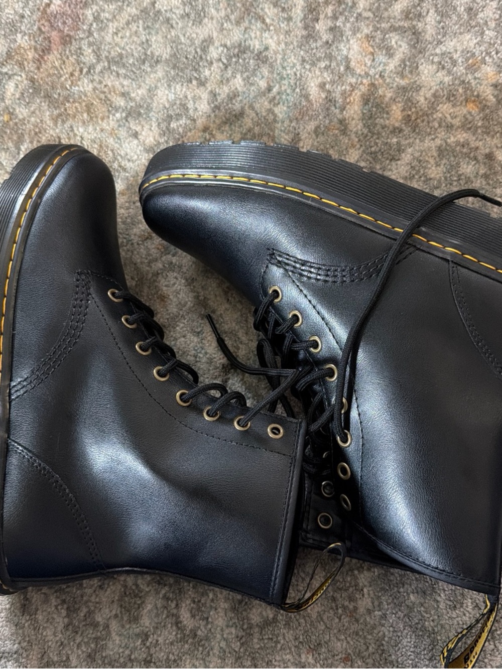 Dr. Marten Zavala platform combat boot unisex men sz 9 women 10